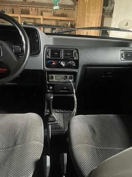 Ford Escort 1990 photo 5