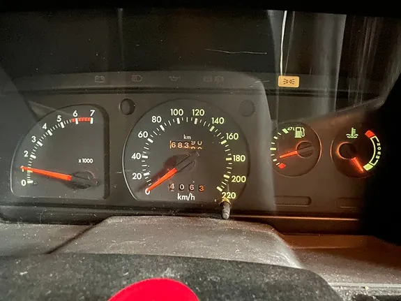 Ford Escort 1990 photo 4