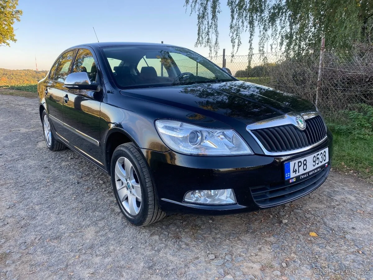 Skoda Octavia Ii 2010 photo 2