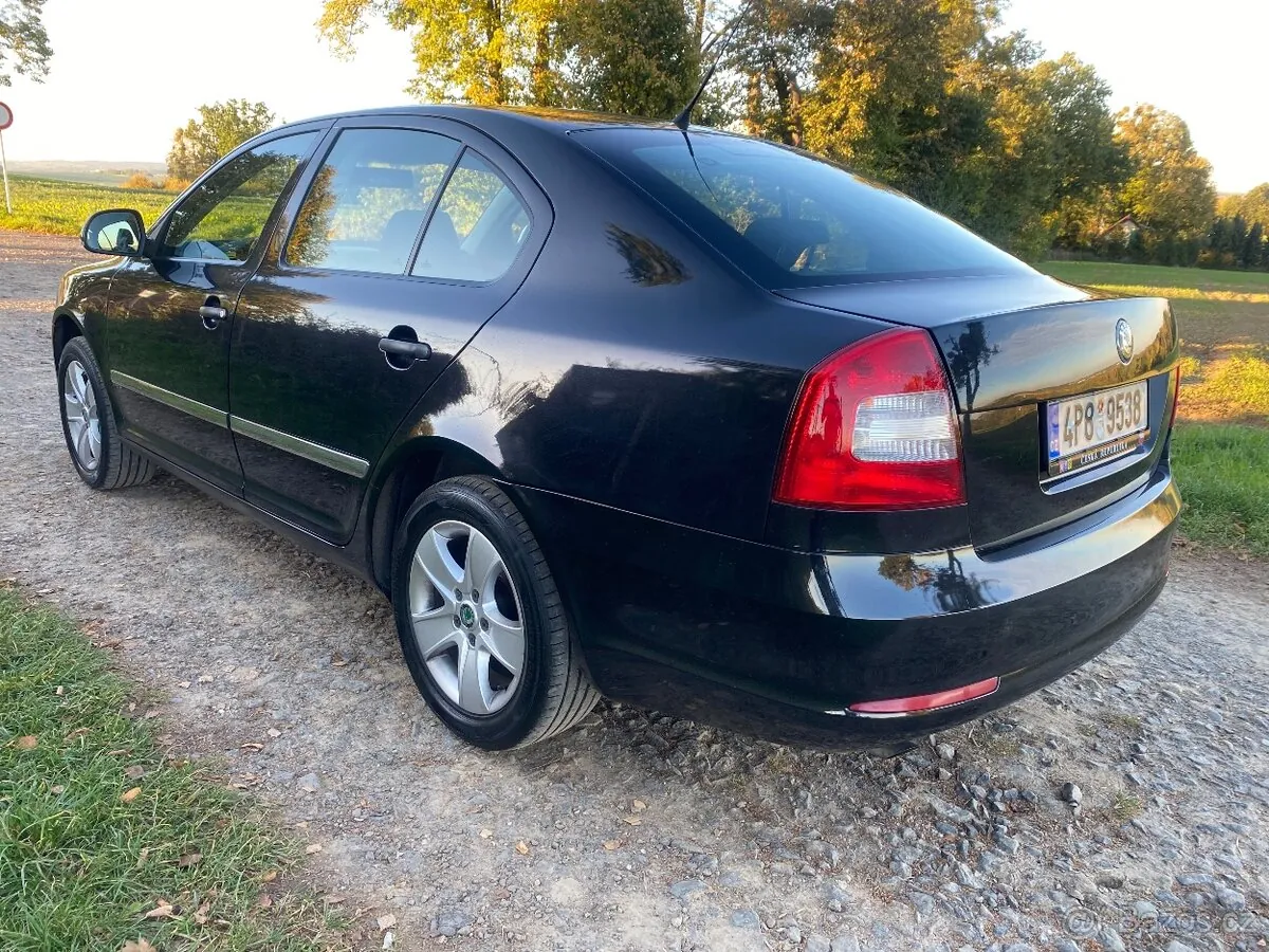 Skoda Octavia Ii 2010 photo 4