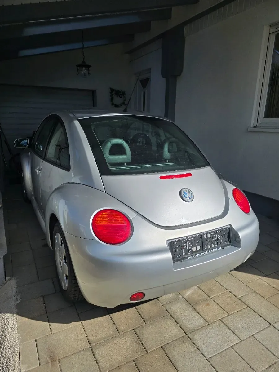 Volkswagen Beetle 2001 photo 3