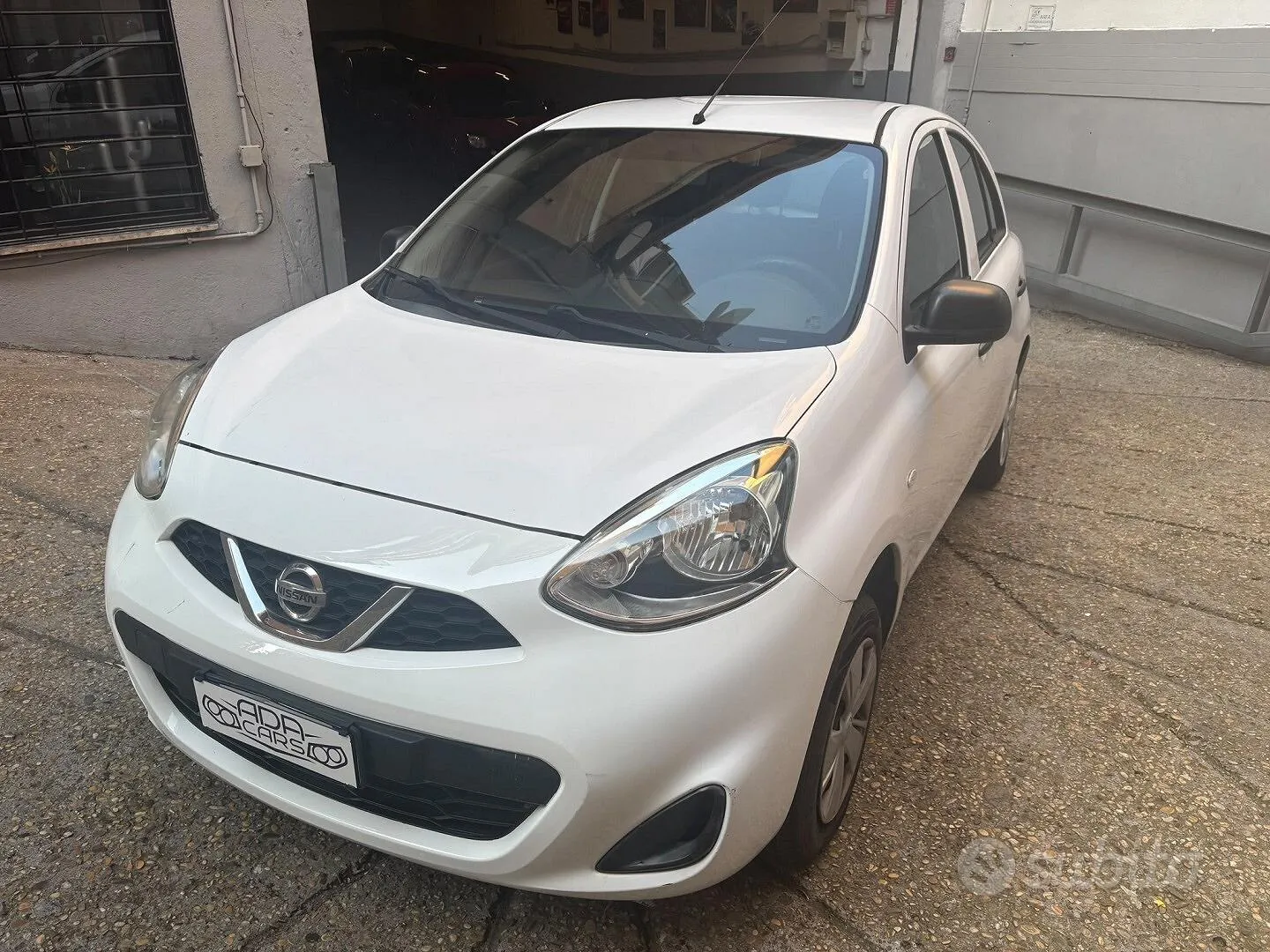 Nissan Micra 2014 photo 2