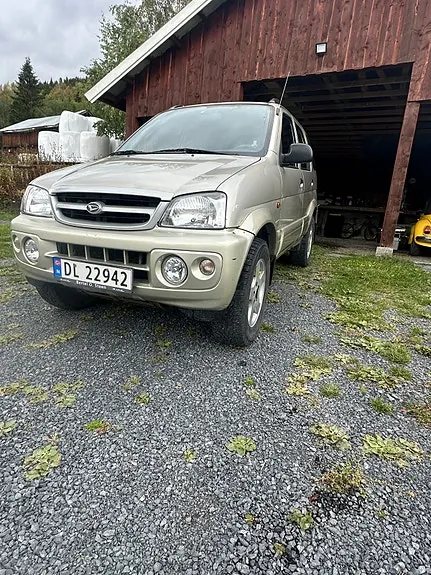 Daihatsu Terios 2005 photo 2