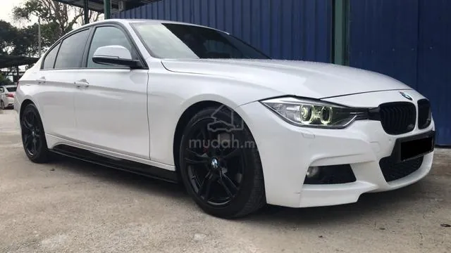 BMW 328I
