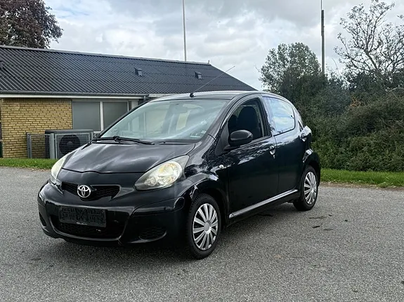 Toyota Aygo 2009 photo 2