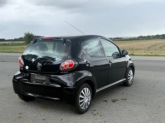 Toyota Aygo 2009 photo 5