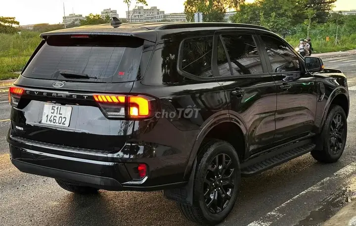Ford Everest 2024 photo 2