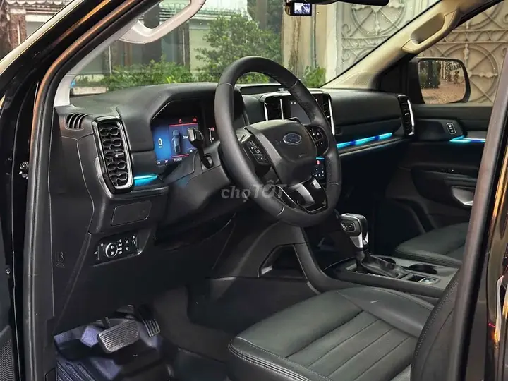 Ford Everest 2024 photo 4