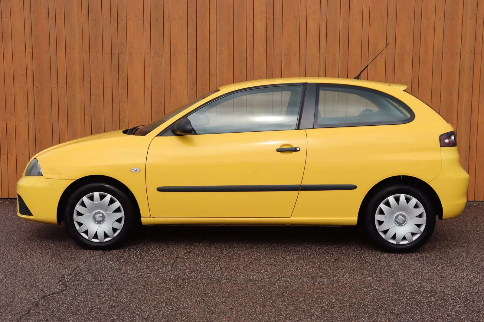 Seat Ibiza 2008 photo 3