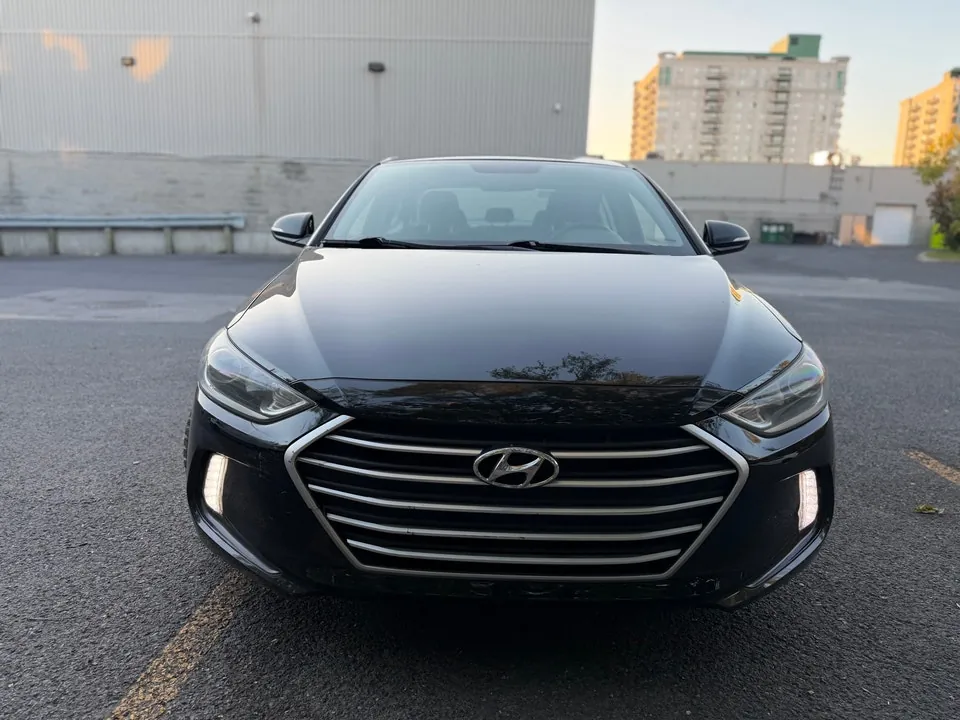 Hyundai Elantra 2018 photo 2