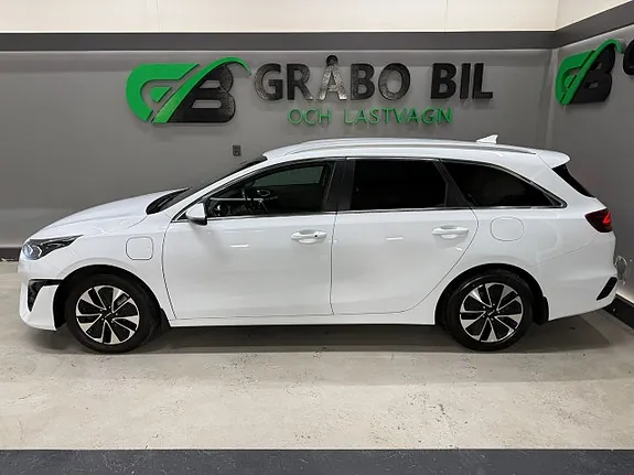 Kia Ceed 2023 photo 2
