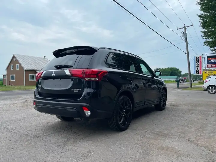 Mitsubishi Outlander 2019 photo 5