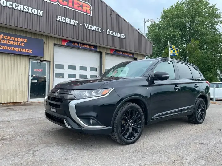 Mitsubishi Outlander 2019 photo 2