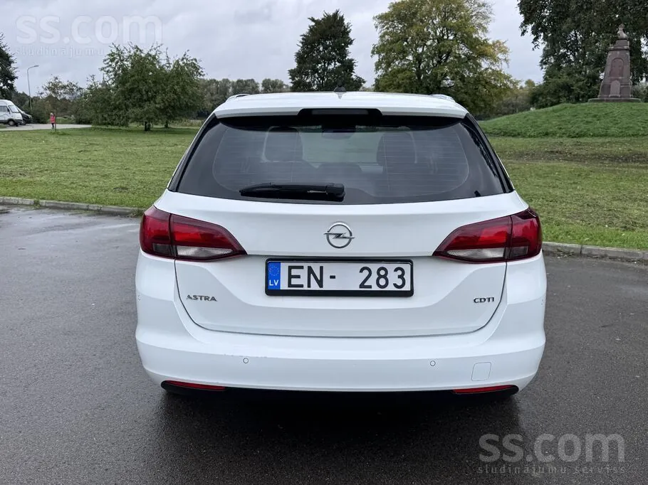 Opel Astra 2019 photo 5