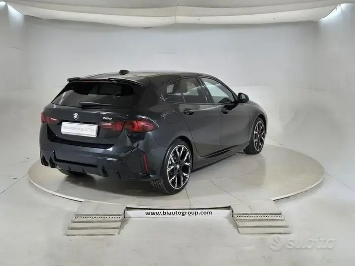 BMW 1 Series 2026 photo 5