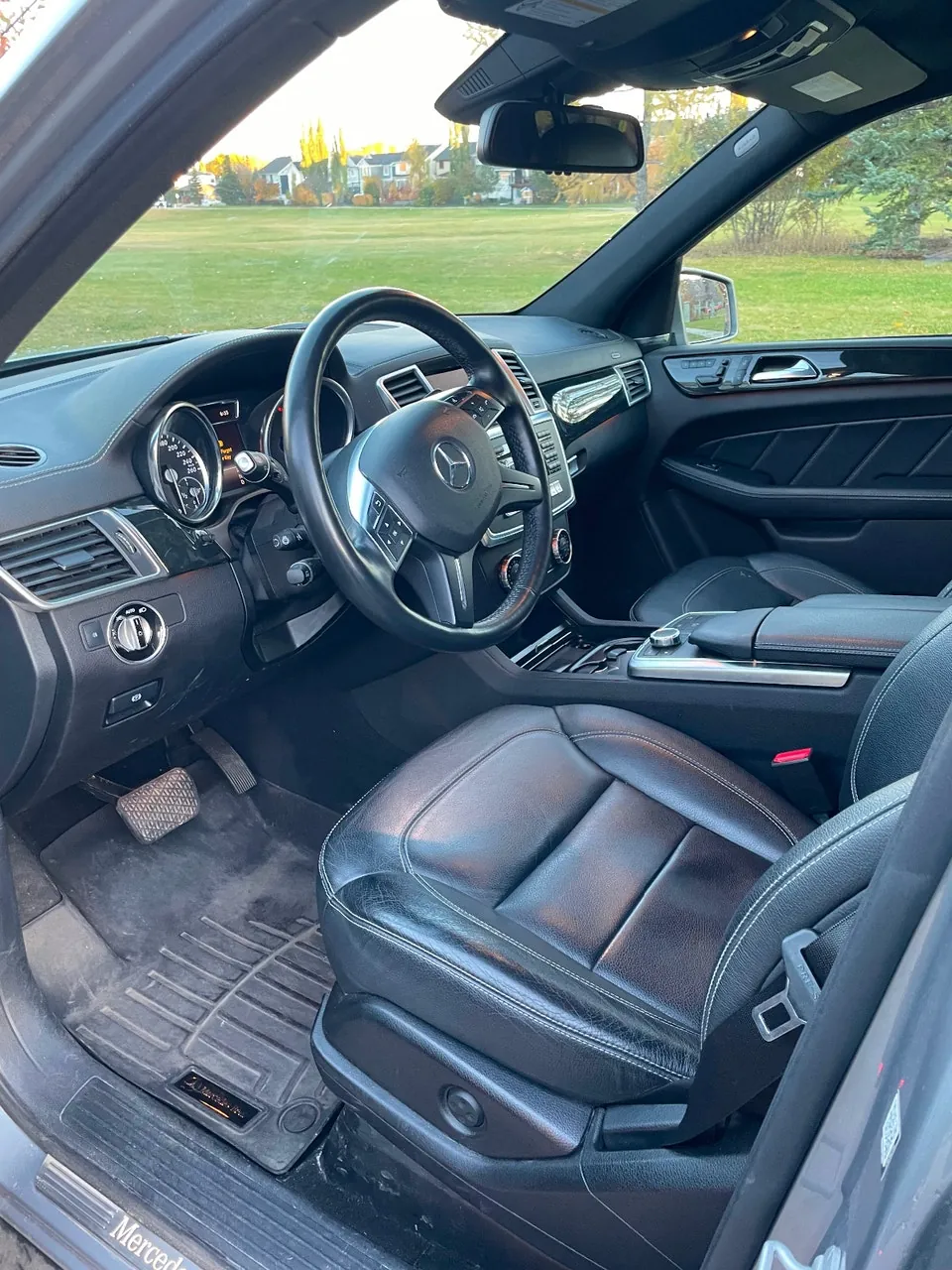 Mercedes-Benz Gl350 2016 photo 3