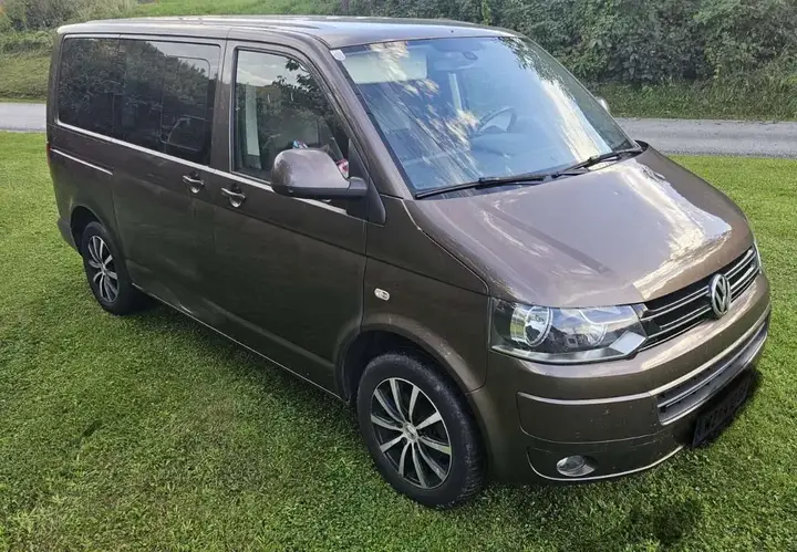 Volkswagen Multivan 2014 photo 3