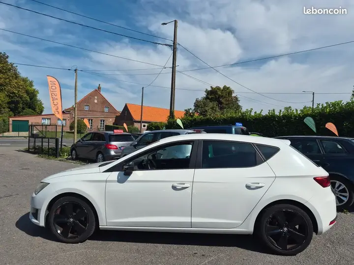 Seat Leon 2014 photo 3