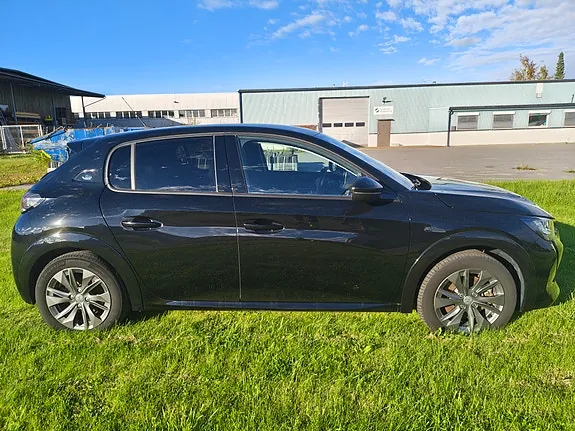 Peugeot 208 2021 photo 4