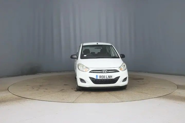 Hyundai I10 2011 photo 2