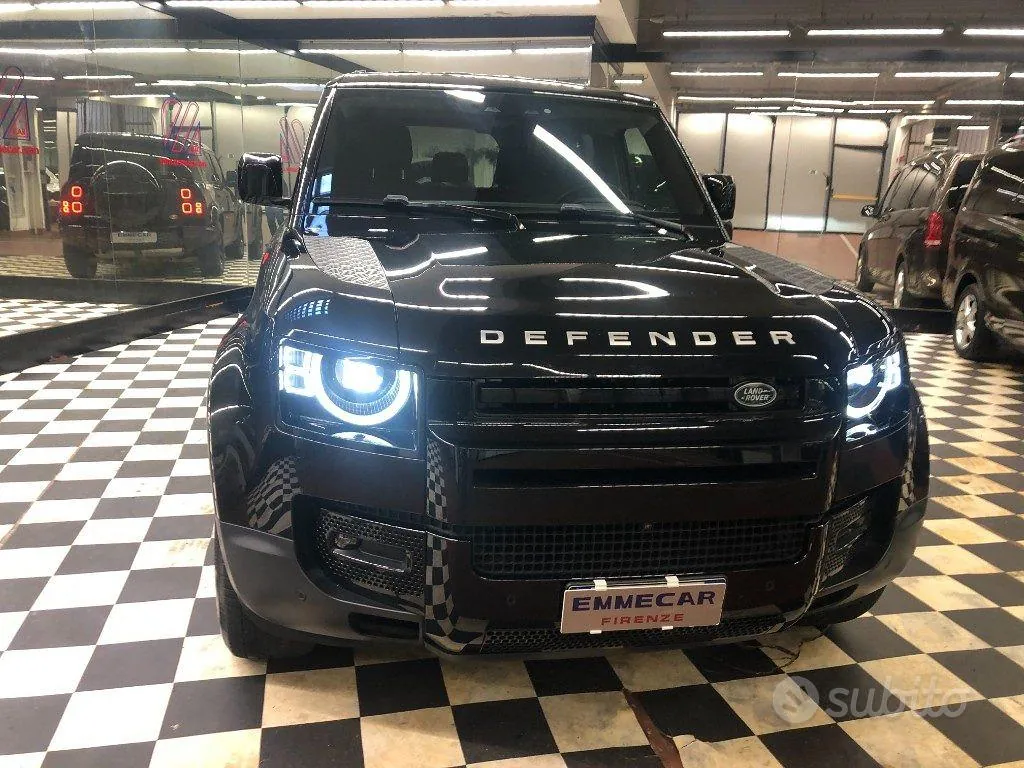 Land Rover Defender 2022 photo 3