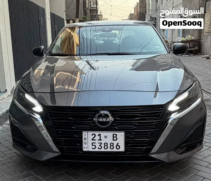 Nissan Altima