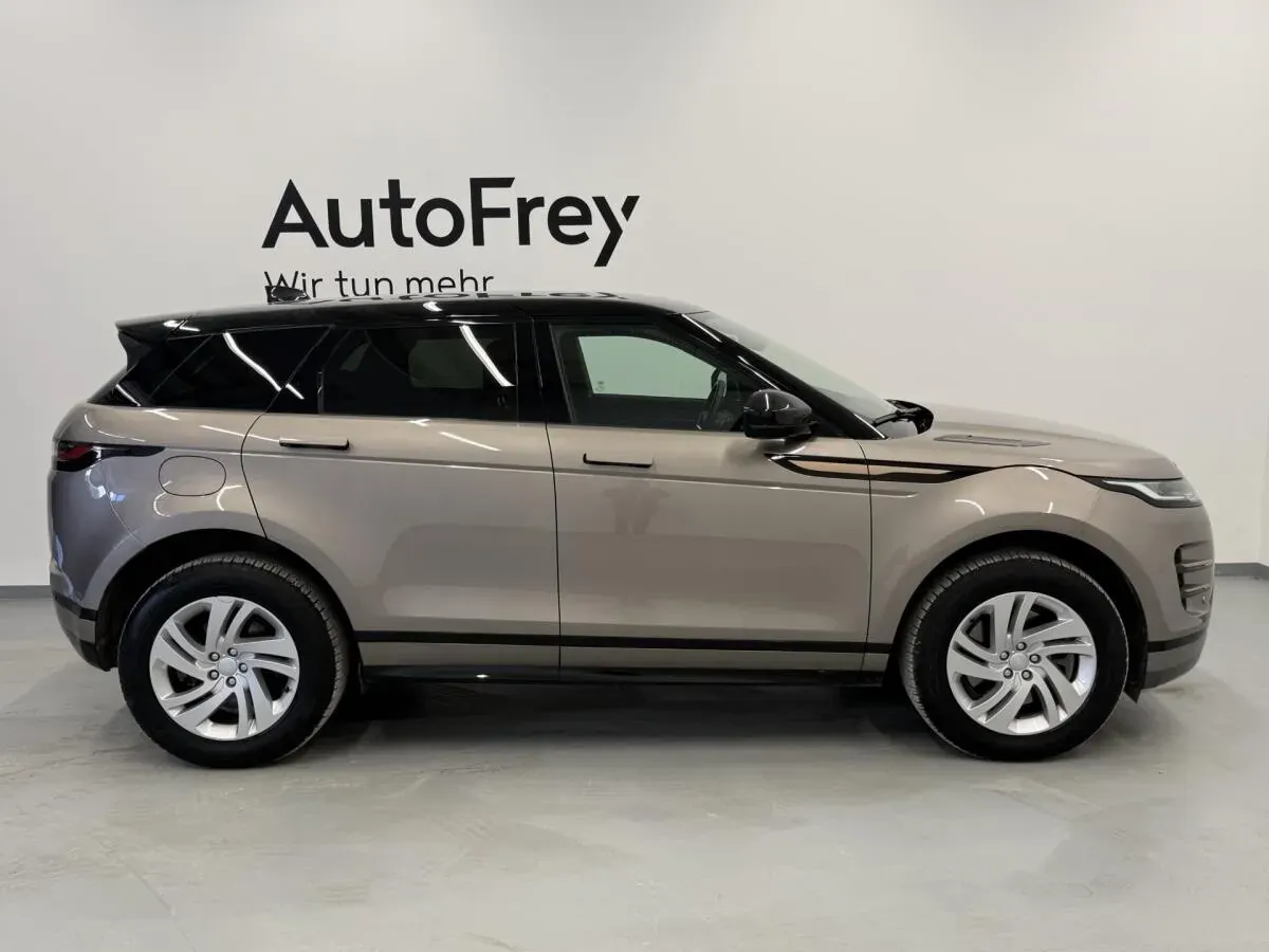 Land Rover Range Rover Evoque 2023 photo 3