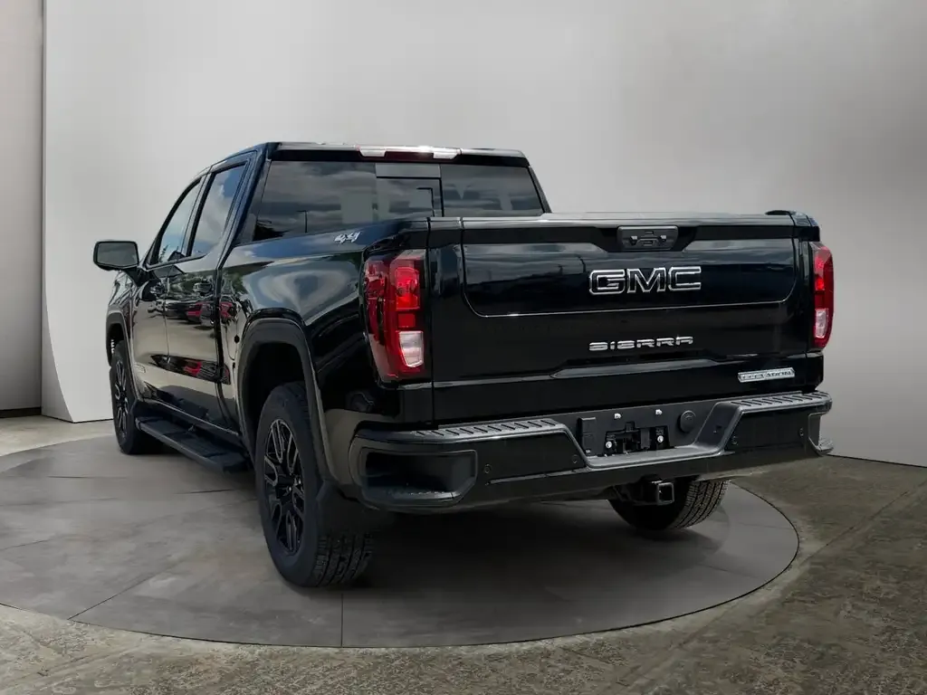 GMC Sierra 1500 2026 photo 3