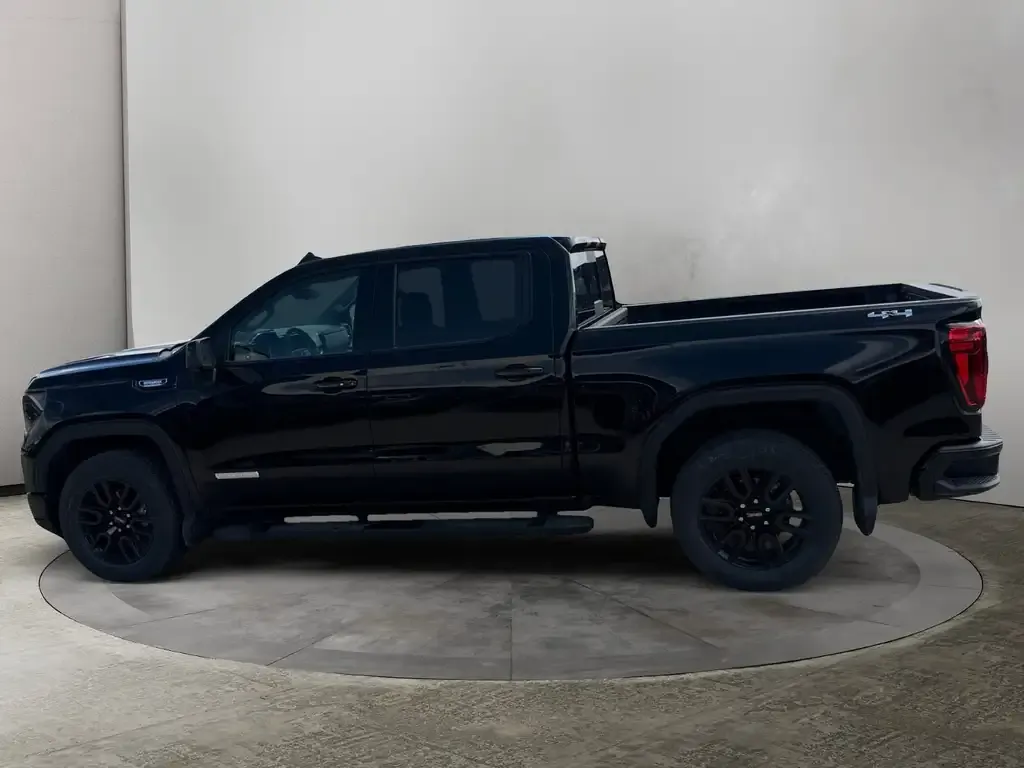 GMC Sierra 1500 2026 photo 2