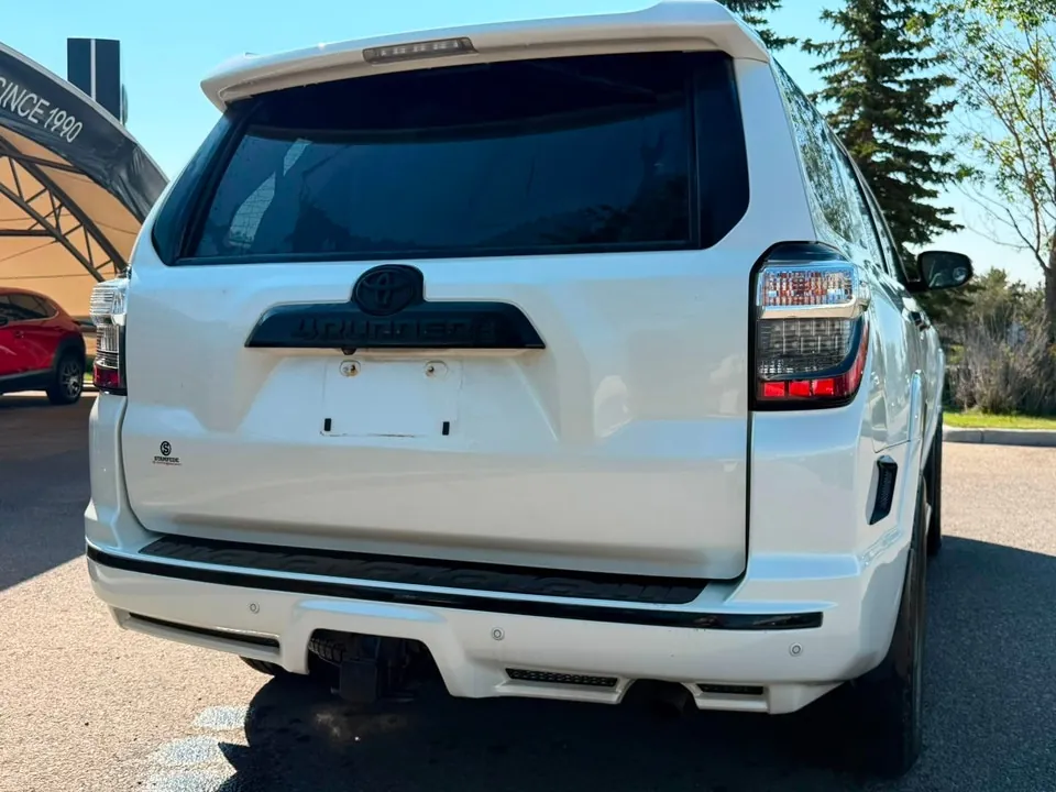 Toyota 4Runner 2014 photo 3