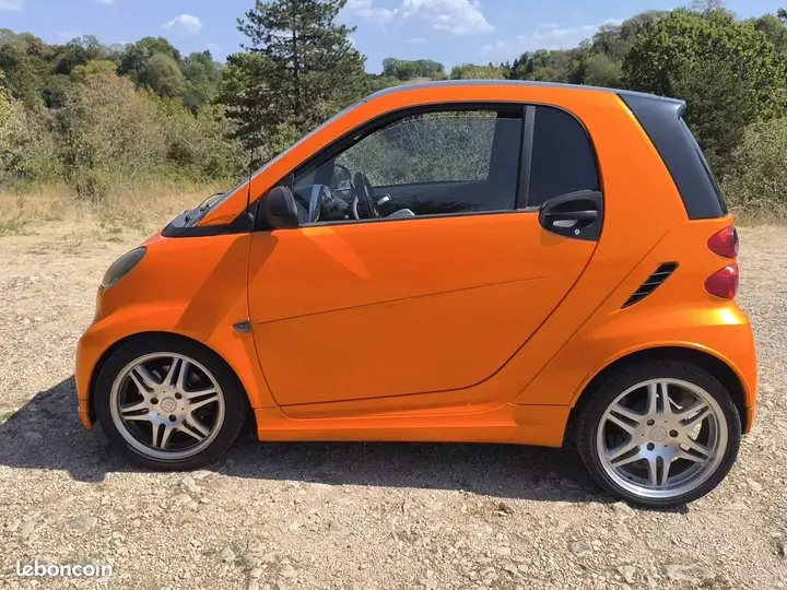 Smart Fortwo 2010 photo 2