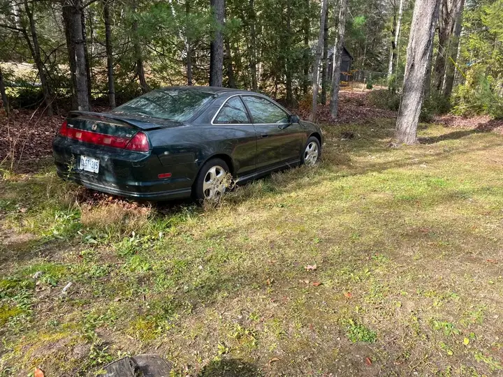 Honda Accord 1998 photo 2