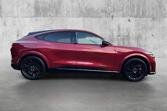 Ford Mustang Mach-E 2023 photo 4