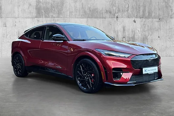 Ford Mustang Mach-E 2023 photo 3