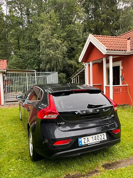 Volvo V40 2014 photo 3