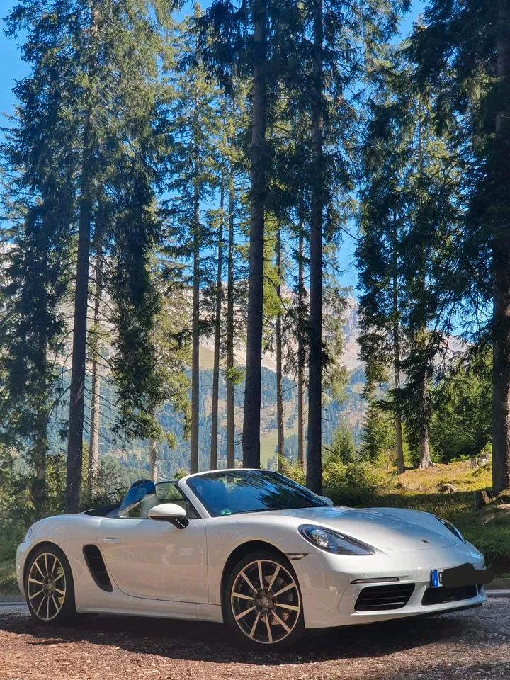 Porsche 718 Boxster