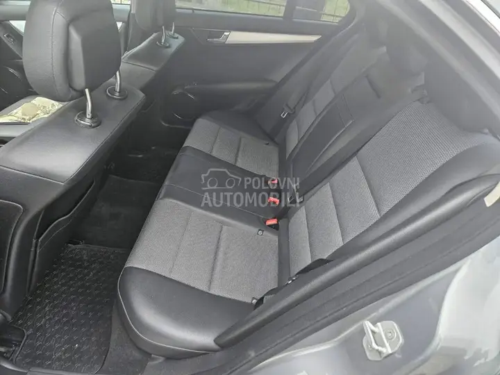 Mercedes-Benz C200 2009 photo 5