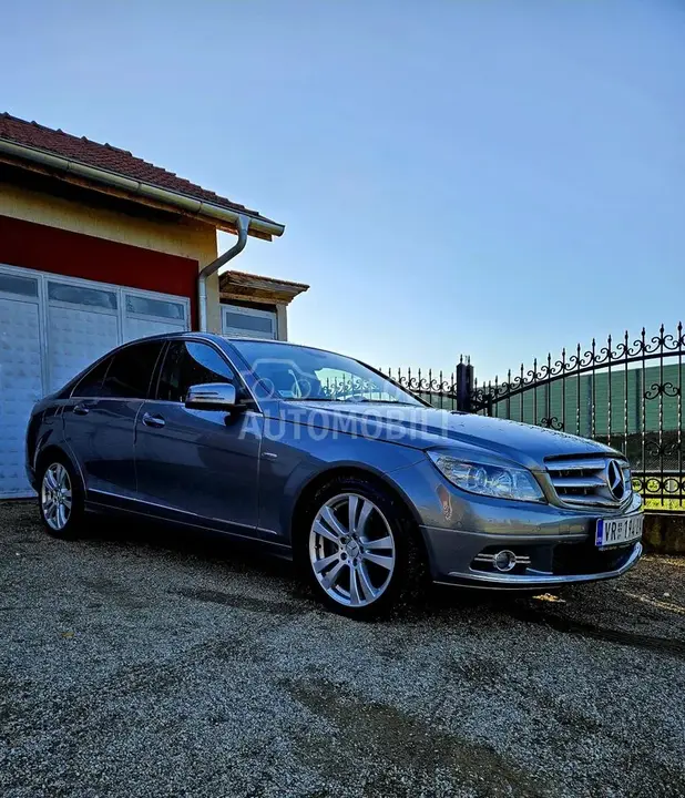 Mercedes-Benz C200
