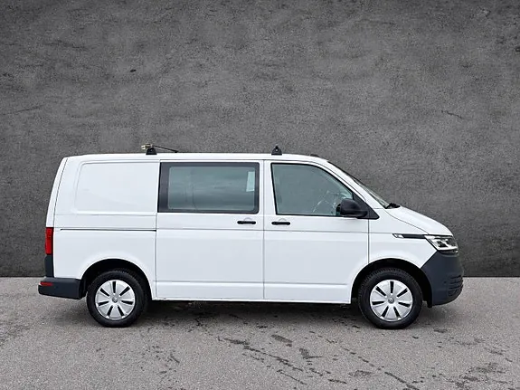 Volkswagen Transporter 2022 photo 5