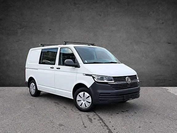 Volkswagen Transporter 2022 photo 3