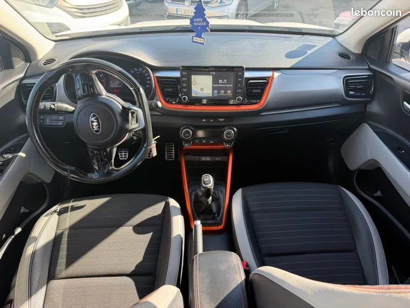 Kia Stonic 2018 photo 5