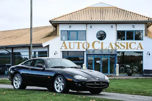 Jaguar Xk 2000 photo 2