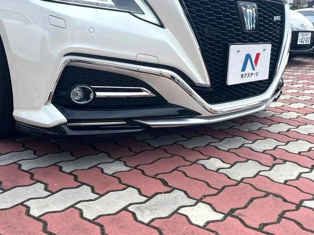 Toyota Crown Hybrid Rs 2018 photo 3