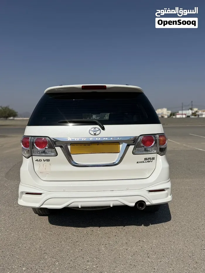 Toyota Fortuner 2013 photo 2