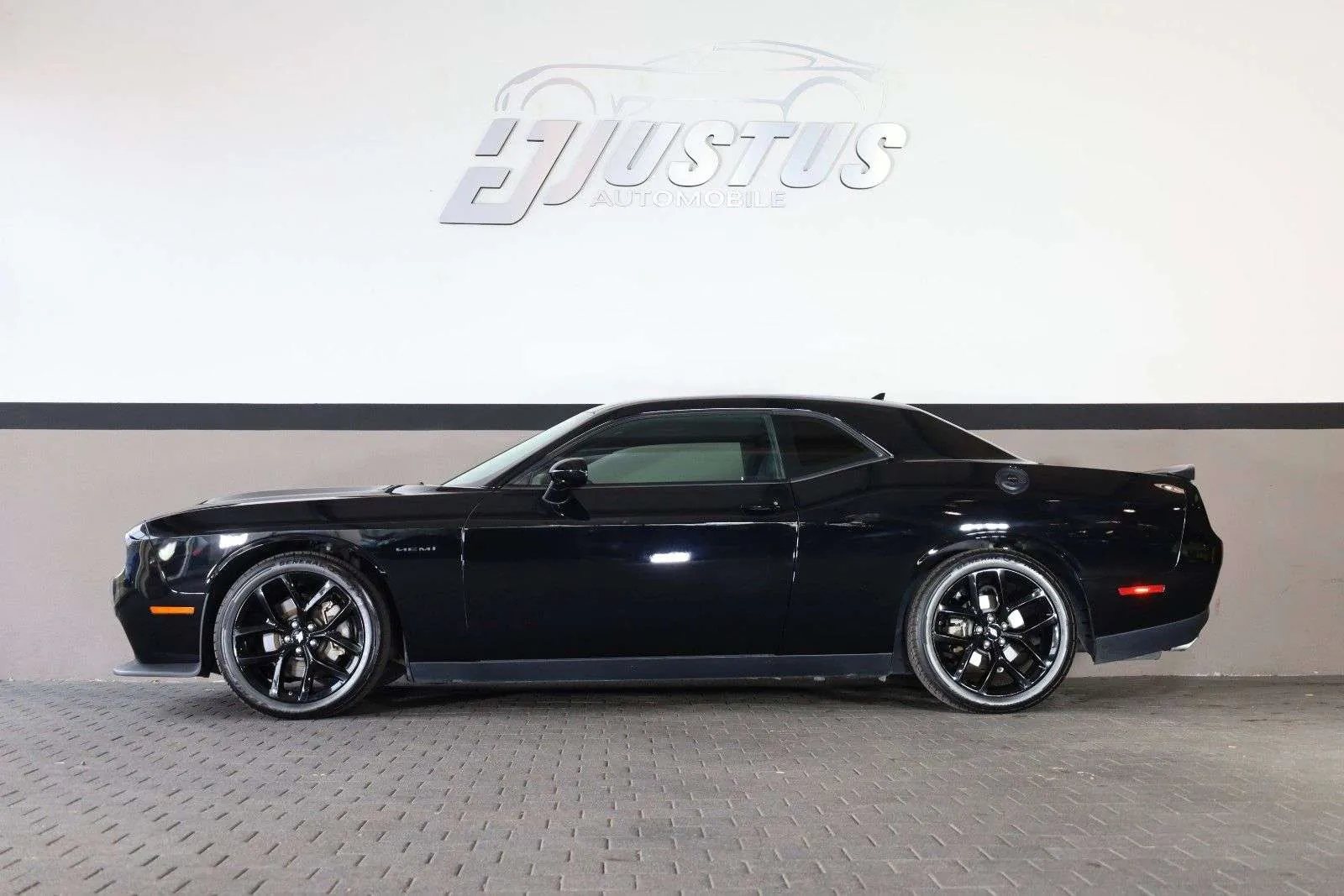 Dodge Challenger 2022 photo 3