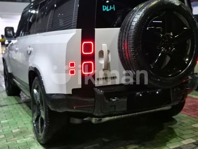Land Rover Defender 2025 photo 4