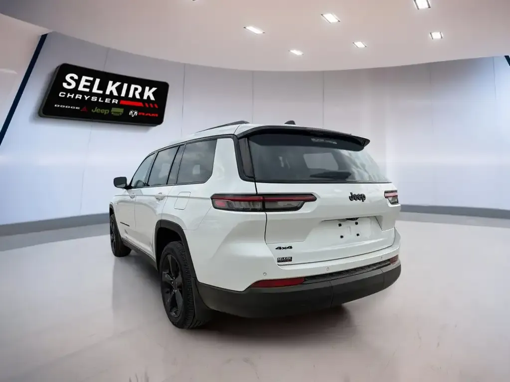 Jeep Grand Cherokee 2024 photo 4