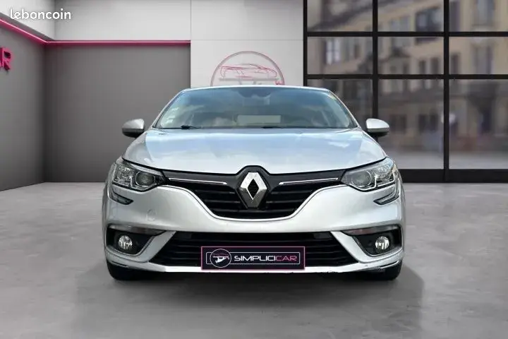 Renault Megane 2016 photo 3