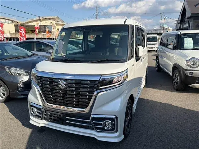 Suzuki Spacia