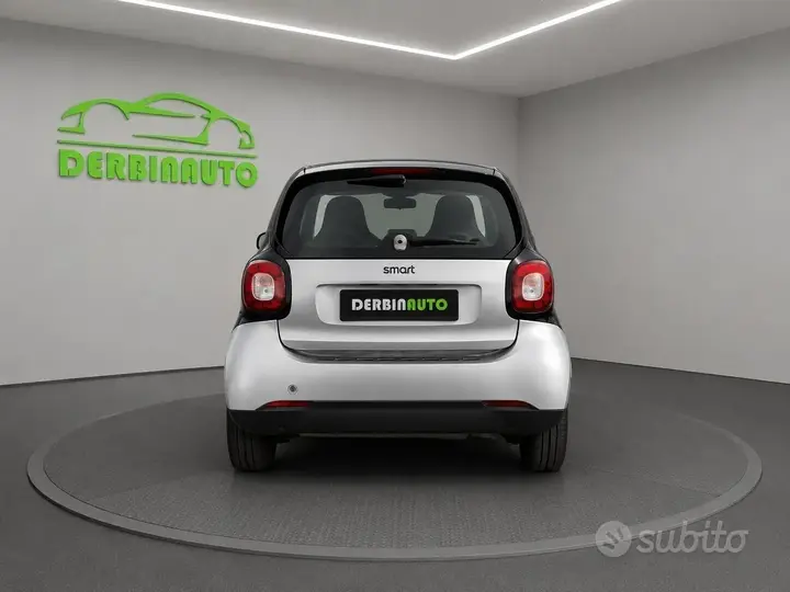 Smart Fortwo 2018 photo 4